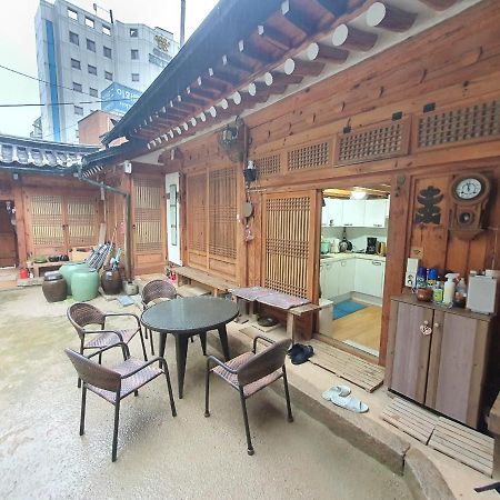 Namhyundang - Hanok Korean Traditional House Seul Exterior foto