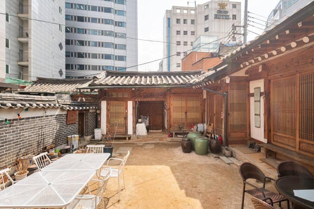 Namhyundang - Hanok Korean Traditional House Seul Exterior foto